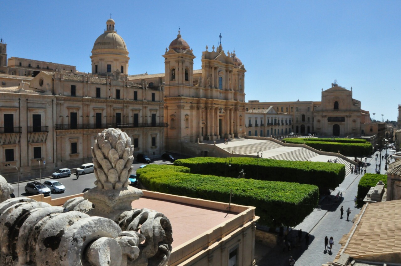 Noto1